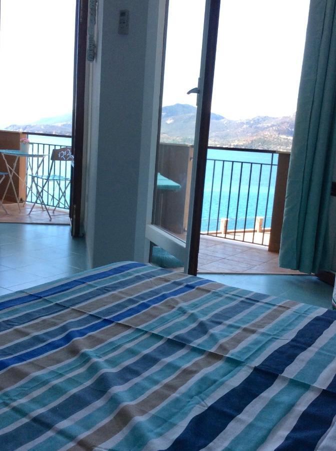 Apartment On The Sea Cagliari Esterno foto